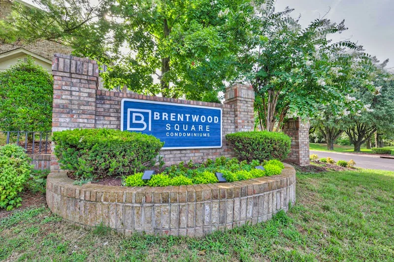 Brentwood Square Management