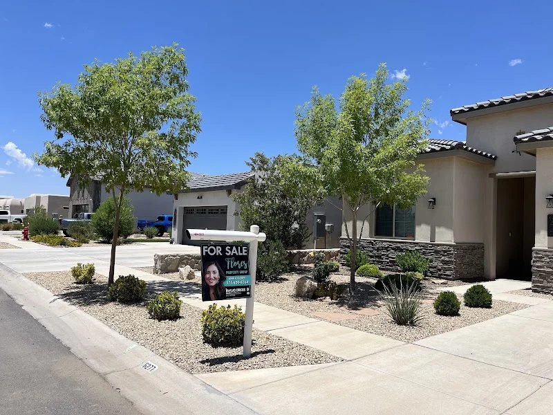 Anela Flores - Keller Williams, Real Estate Team