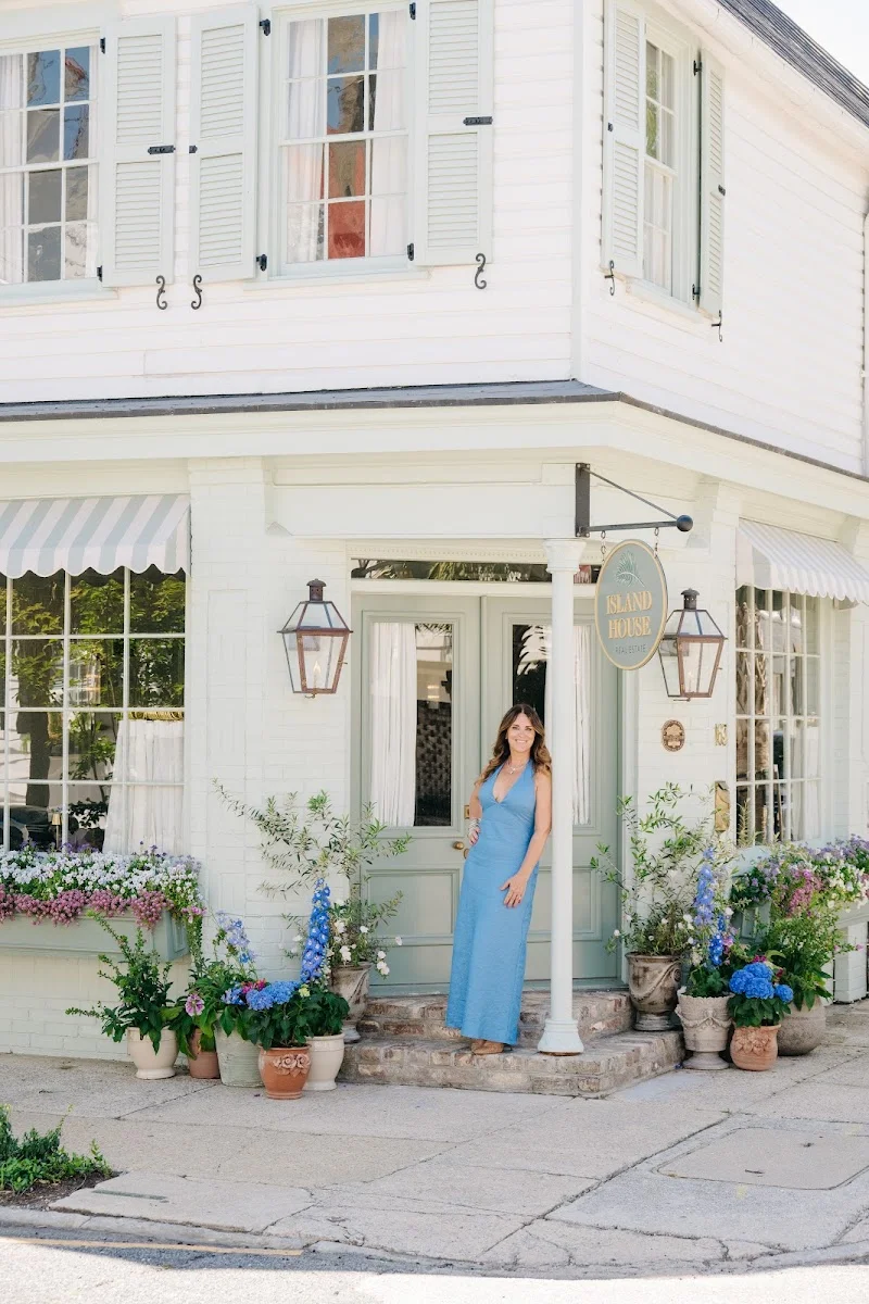 Island House Real Estate